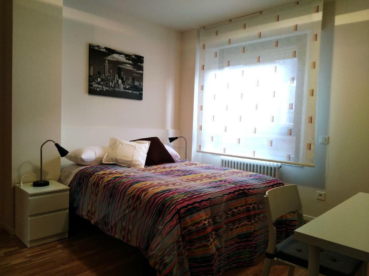 Atico En Pamplona Apartment Baranain Exterior photo